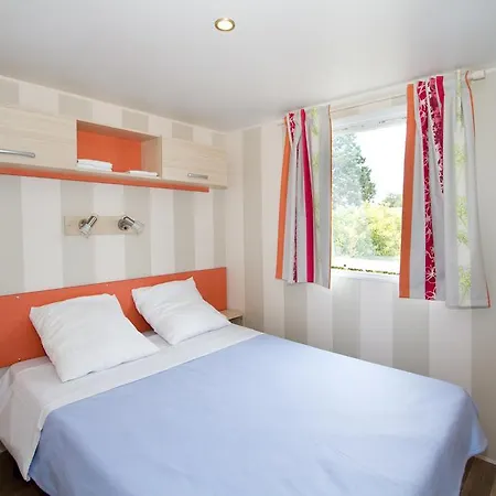 Village Les Abricotiers Camping 2*