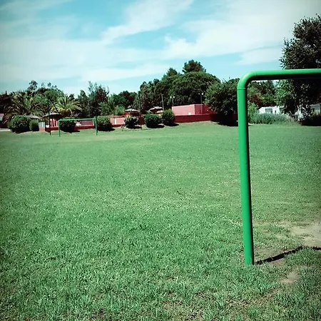 Village Les Abricotiers بيربينيو