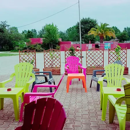 Village Les Abricotiers