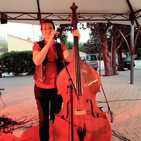 Camping Village Les Abricotiers Perpignan