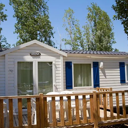 Village Les Abricotiers Campingplatz 2*