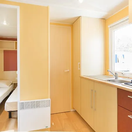 Village Les Abricotiers