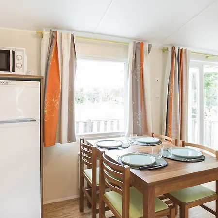 Village Les Abricotiers 2* 아르젤레쉬르메르