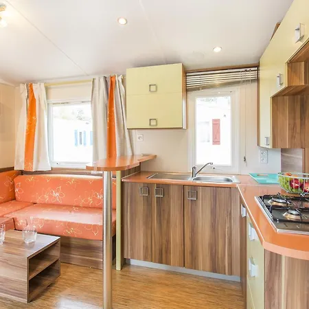 Camping Village Les Abricotiers 2*