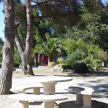 Village Les Abricotiers