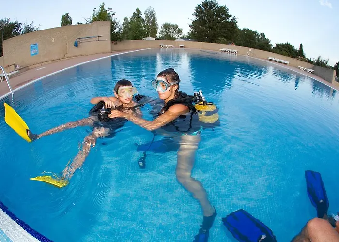 Village Les Abricotiers Campingplatz 2*