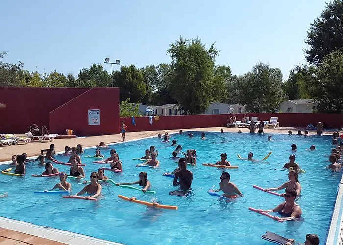 Village Les Abricotiers 2* Perpignan